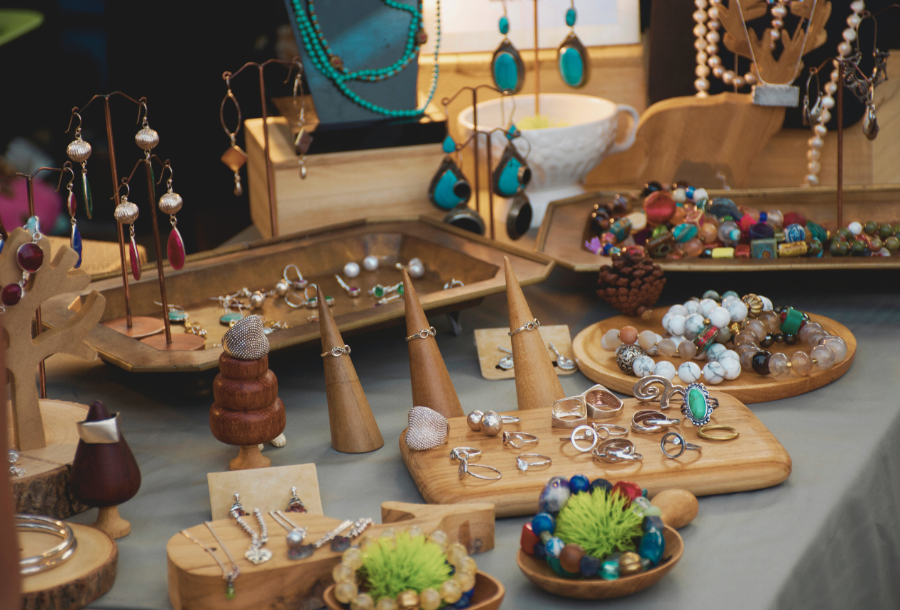 ハンドメイド作家・販売者のイメージ